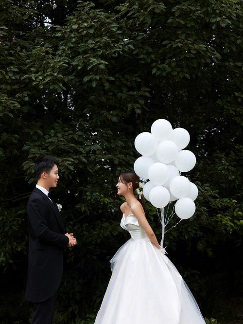 郑州婚纱摄影这次的婚纱照拍得非常满意